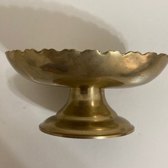 Brass items bundle - Picture 2 of 5